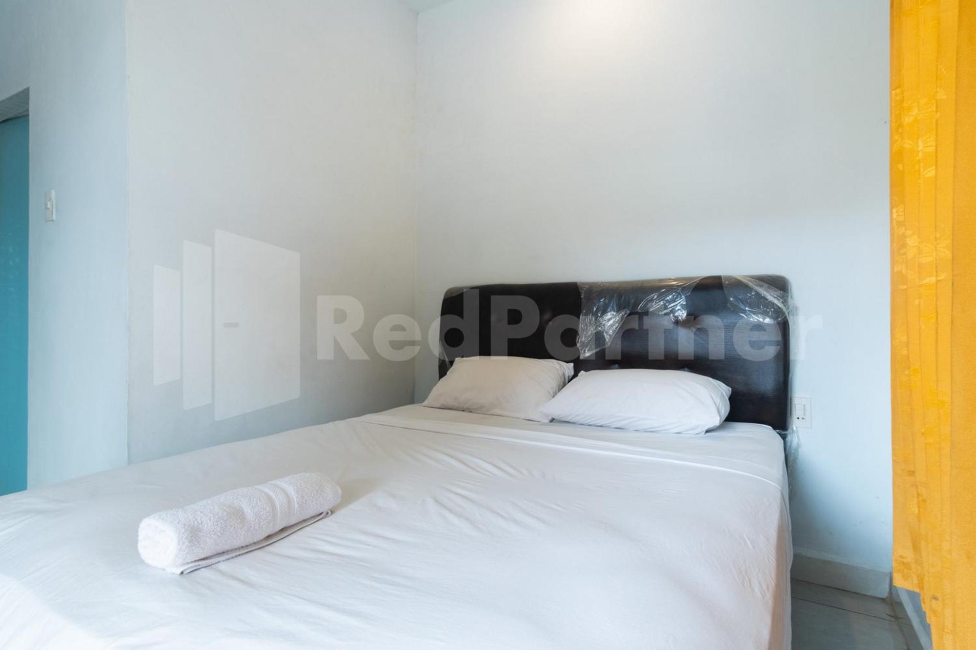 Teratai Guesthouse At Rs Adam Malik Medan Mitra Reddoorz Екстер'єр фото