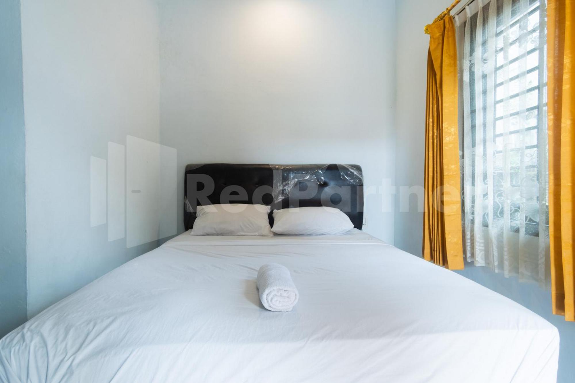 Teratai Guesthouse At Rs Adam Malik Medan Mitra Reddoorz Екстер'єр фото